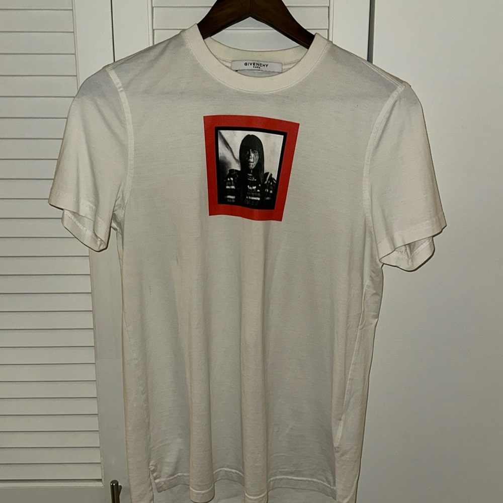 Given by Men’s Tee